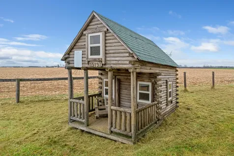 16645 Lasher Road Hinckley IL 60520