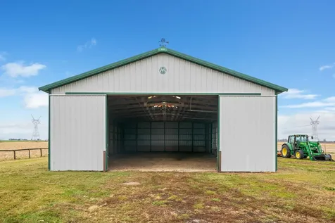 16645 Lasher Road Hinckley IL 60520