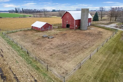 16645 Lasher Road Hinckley IL 60520