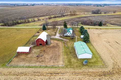 16645 Lasher Road Hinckley IL 60520