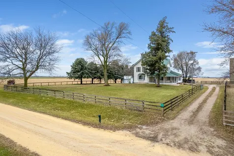 16645 Lasher Road Hinckley IL 60520