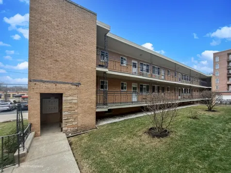 1509 Brown Street Des Plaines IL 60016