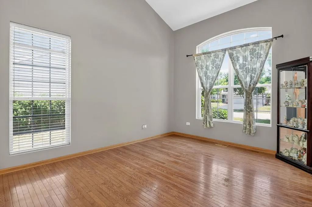 395 South Palmer Drive Bolingbrook IL 60490