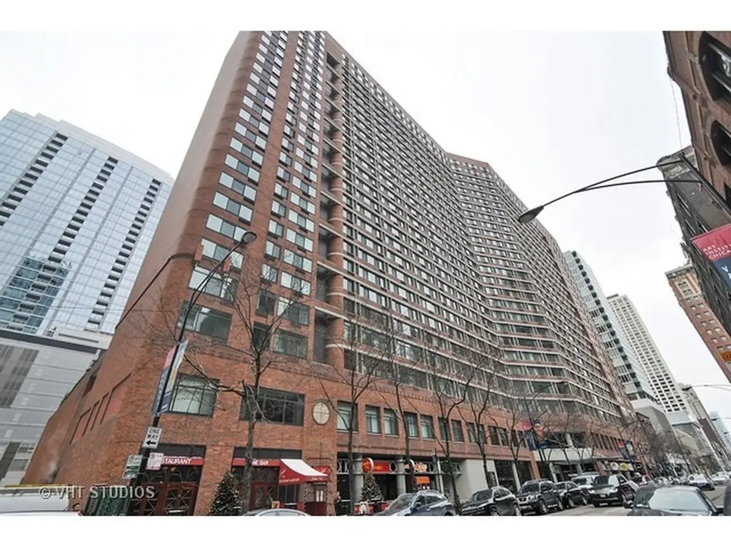 211 East Ohio Street Chicago IL 60611