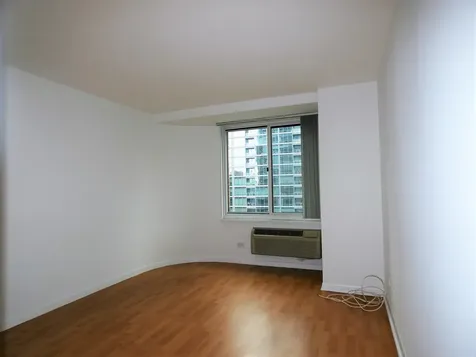 211 East Ohio Street Chicago IL 60611