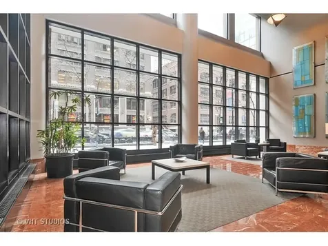 211 East Ohio Street Chicago IL 60611