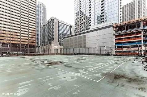211 East Ohio Street Chicago IL 60611