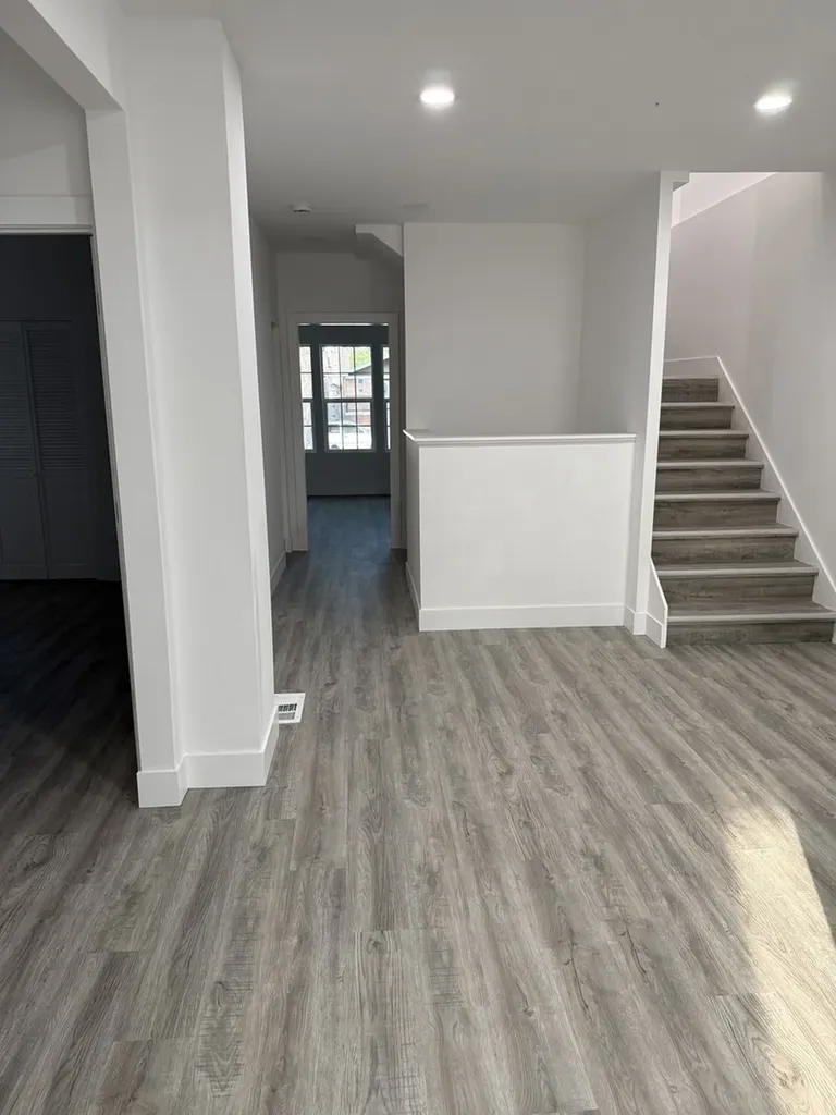 8232 South Calumet Avenue Chicago IL 60619