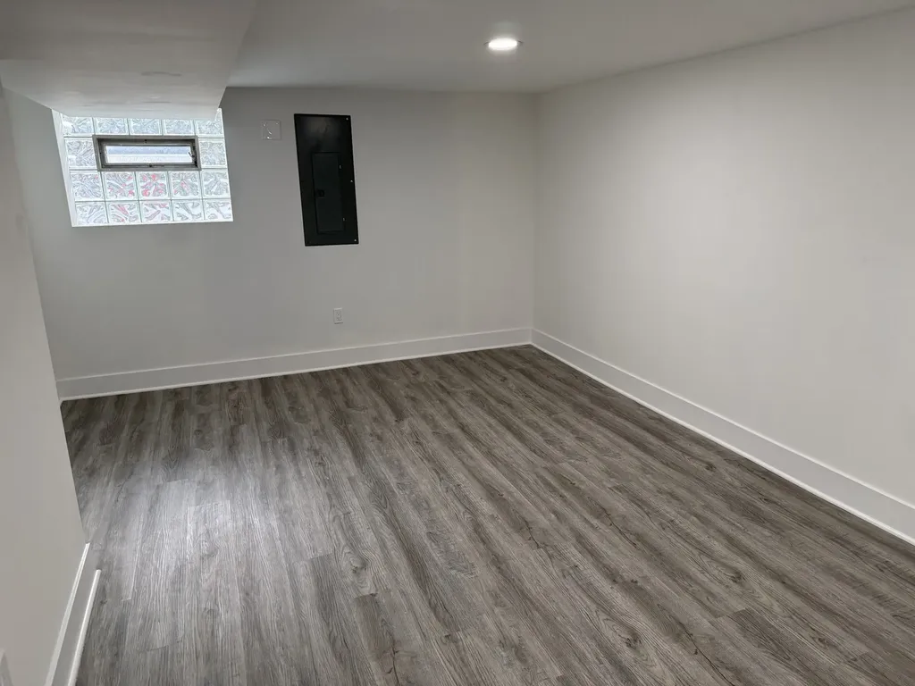 8232 South Calumet Avenue Chicago IL 60619