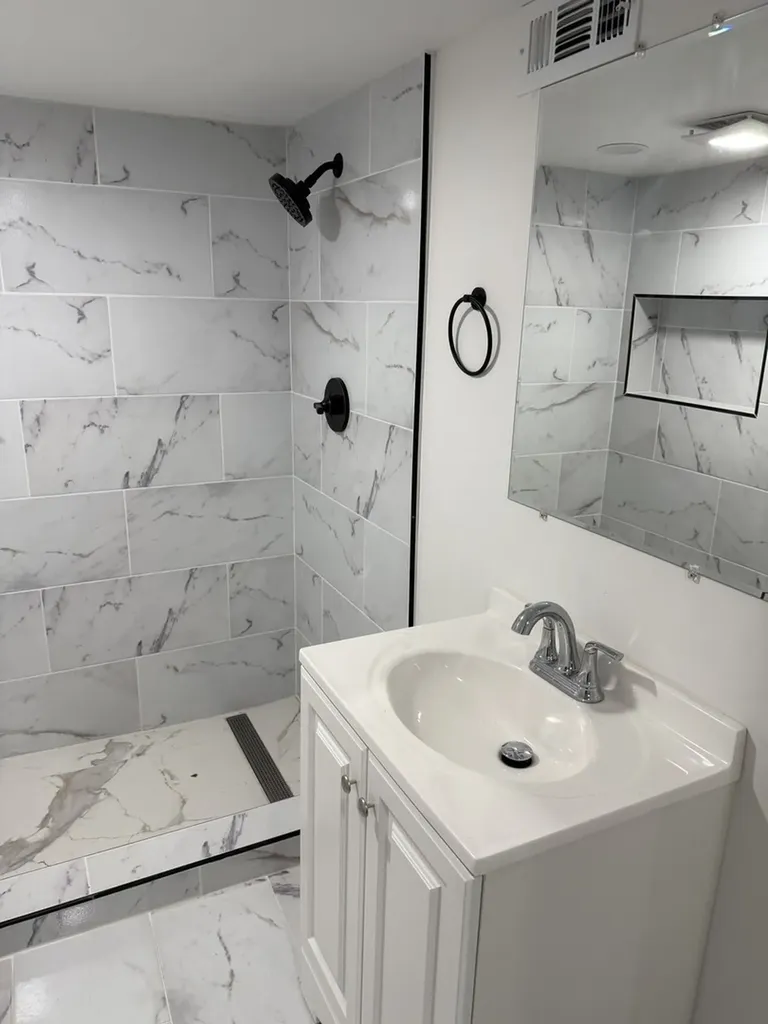 8232 South Calumet Avenue Chicago IL 60619