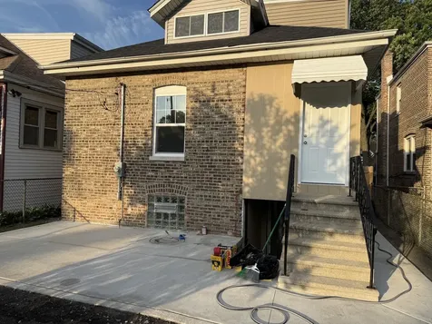 8232 South Calumet Avenue Chicago IL 60619