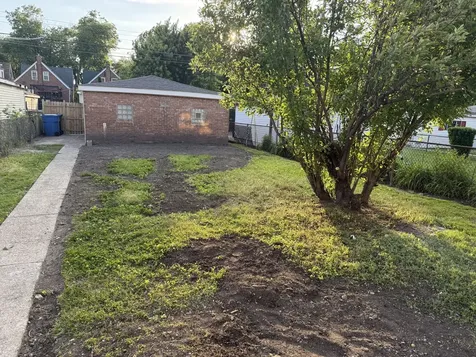 8232 South Calumet Avenue Chicago IL 60619