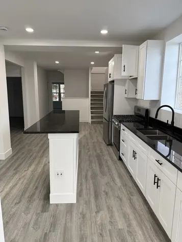 8232 South Calumet Avenue Chicago IL 60619