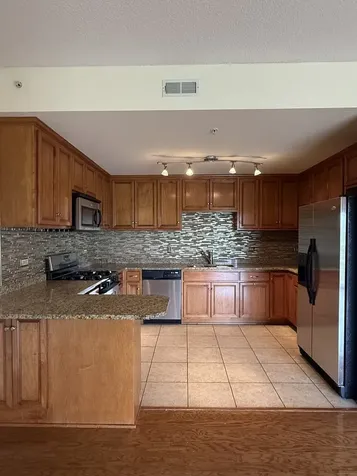 7050 183RD Street Tinley Park IL 60477