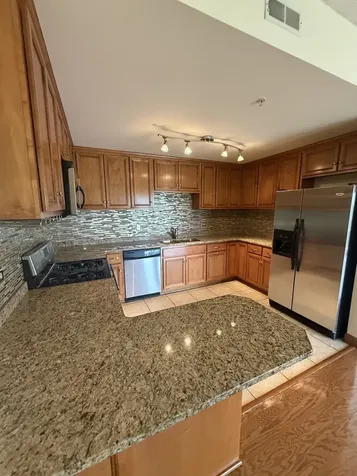 7050 183RD Street Tinley Park IL 60477