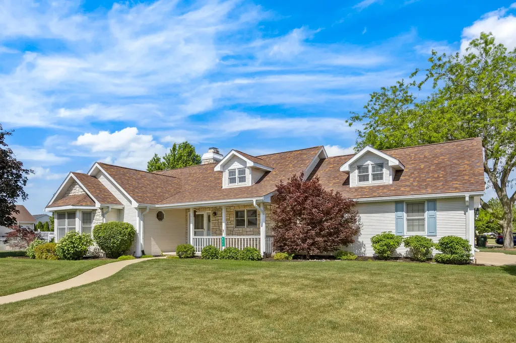 511 South Poplar Street Manteno IL 60950