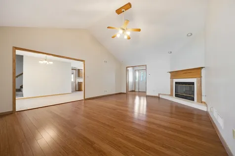 511 South Poplar Street Manteno IL 60950