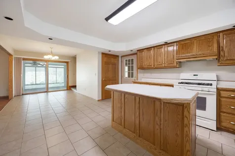 511 South Poplar Street Manteno IL 60950