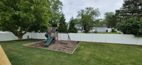 396 Nantucket Court Bartlett IL 60103