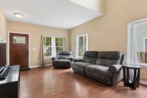 345 Richmond Drive Romeoville IL 60446