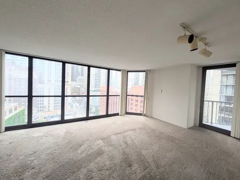 10 East Ontario Street Chicago IL 60611
