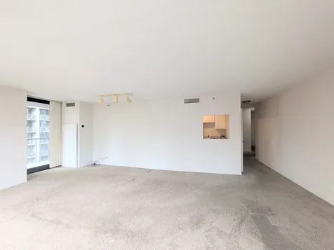 10 East Ontario Street Chicago IL 60611