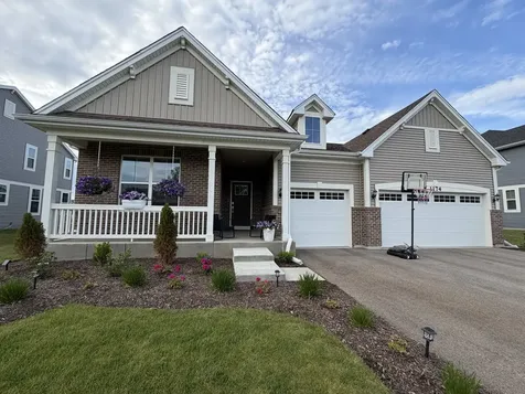 1174 Larswood Lane Crystal Lake IL 60012
