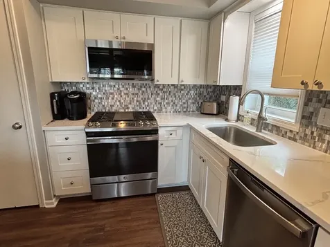 4009 West 105th Street Oak Lawn IL 60453