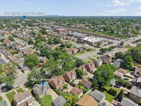 1934 Canfield Road Park Ridge IL 60068