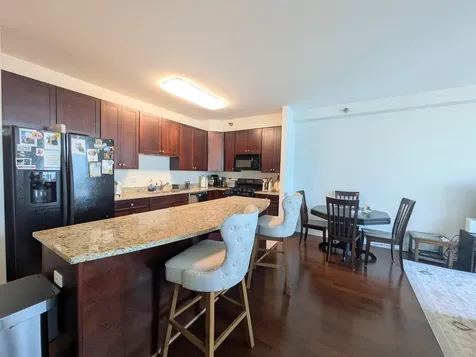 33 West Ontario Street Chicago IL 60654