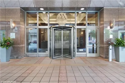 33 West Ontario Street Chicago IL 60654