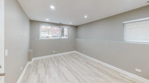 3822 West Huron Street W Chicago IL 60624
