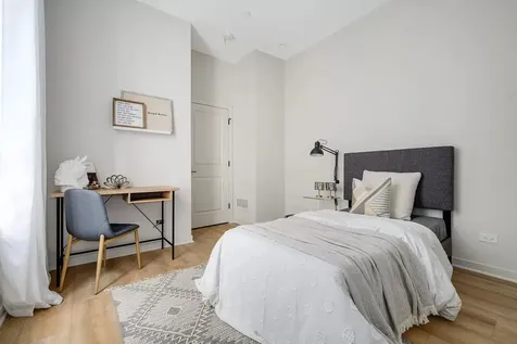 3153 North Tripp Avenue Chicago IL 60641