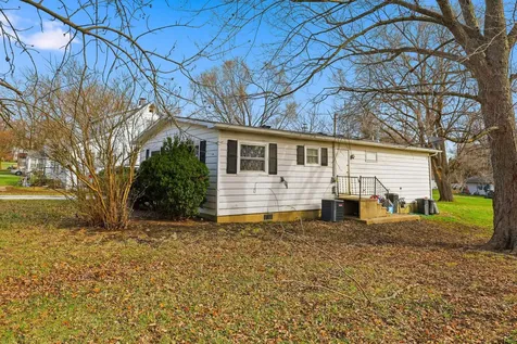 350 East Summer Street Paxton IL 60957