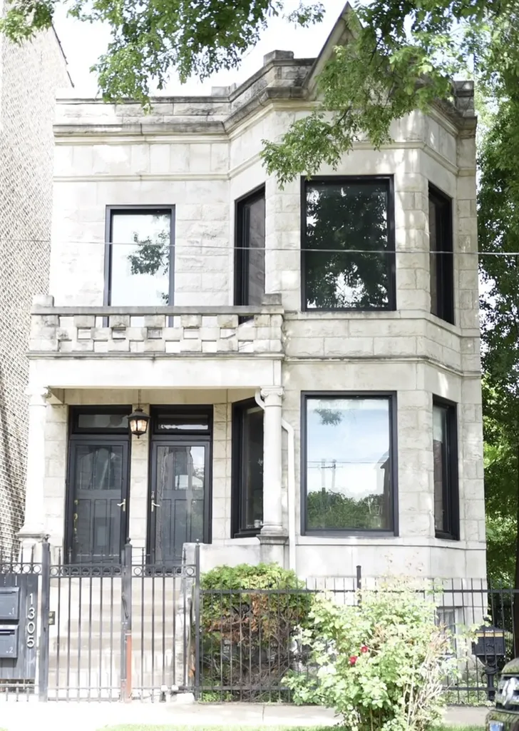 1305 South Spaulding Avenue Chicago IL 60623