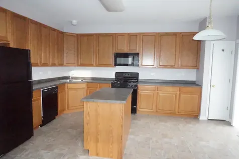 3740 Pope Court Plano IL 60545