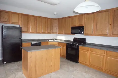 3740 Pope Court Plano IL 60545