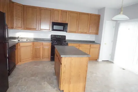 3740 Pope Court Plano IL 60545