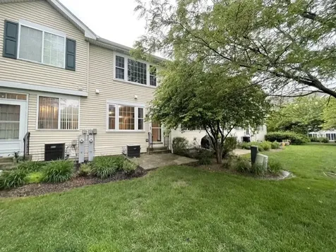 5454 Elizabeth Place Rolling Meadows IL 60008