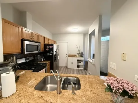 5454 Elizabeth Place Rolling Meadows IL 60008