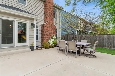 602 Gray Street Geneva IL 60134