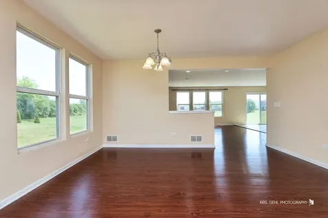4111 Credence Drive Zion IL 60099
