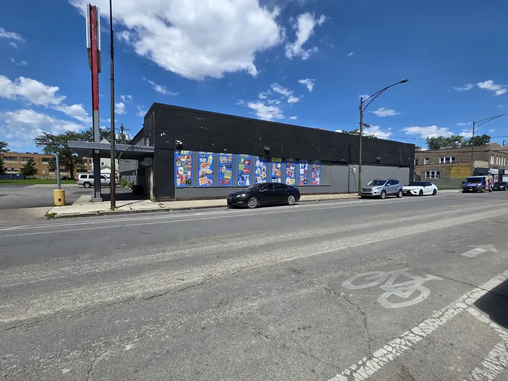 5132 South Racine Avenue Chicago IL 60609