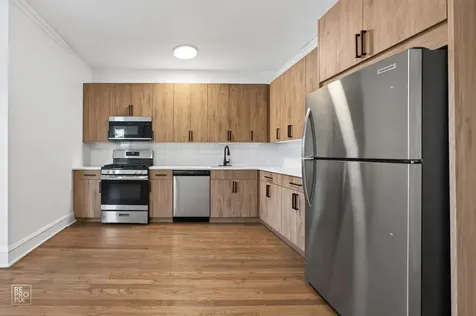 6509 North Leavitt Avenue Chicago IL 60645
