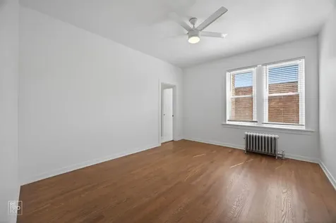 6509 North Leavitt Avenue Chicago IL 60645