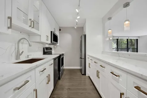 222 East Pearson Street Chicago IL 60611