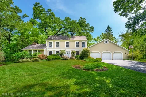 7108 Red Barn Road Crystal Lake IL 60012
