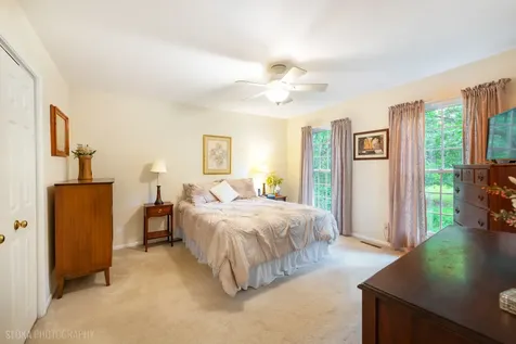 7108 Red Barn Road Crystal Lake IL 60012