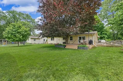 507 East Larmon Street Tolono IL 61880