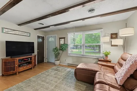 507 East Larmon Street Tolono IL 61880